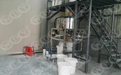 湖北宜昌锆粉香蕉污视频直播设备使用操逼视频大香蕉